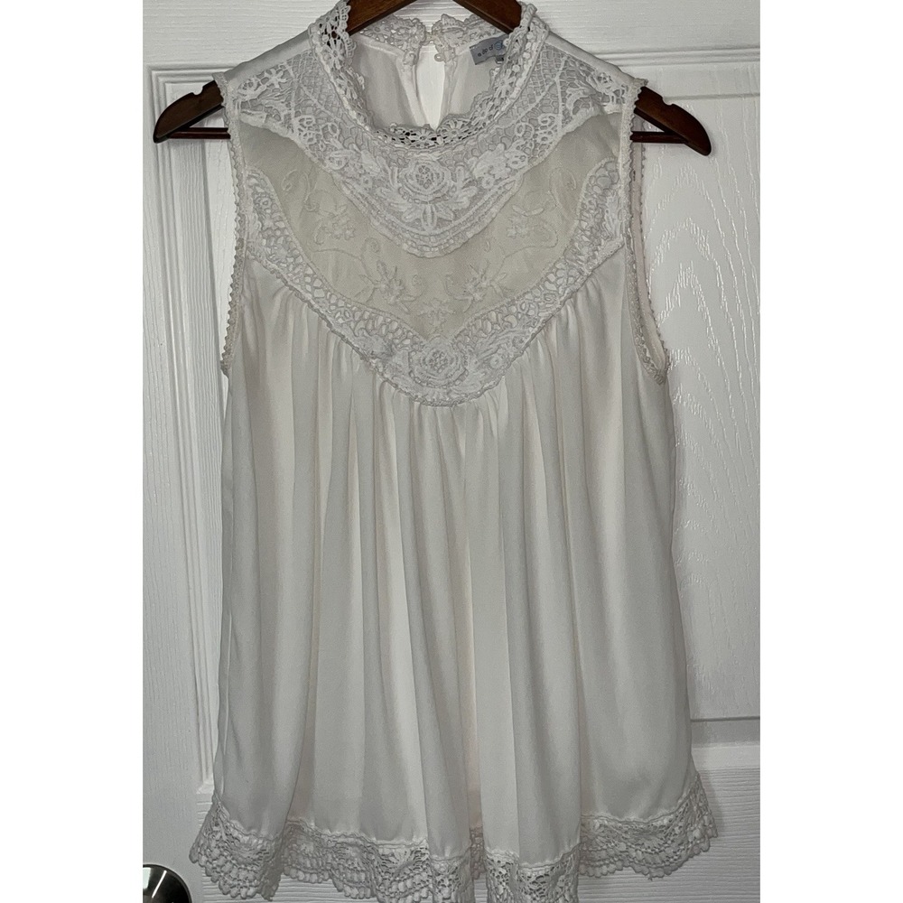 Dip of Darling Lace Sheer Sleeveless Blouse Size Large